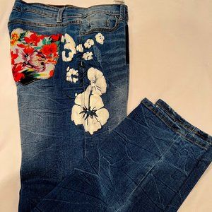 COPY - Desigual Floral Jeans!!